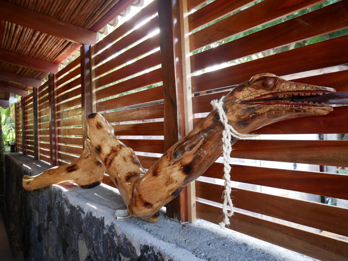 Hotel Restaurante Los Cocos Santa Cruz Exterior photo